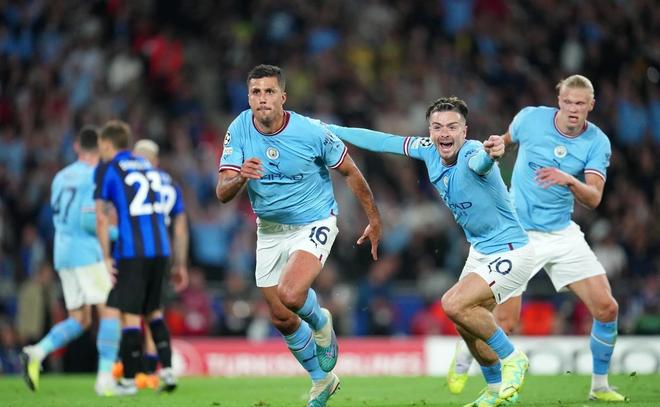  又见绝平！北京首钢与洛杉矶湖人鏖战至终场，德布劳内读秒救主