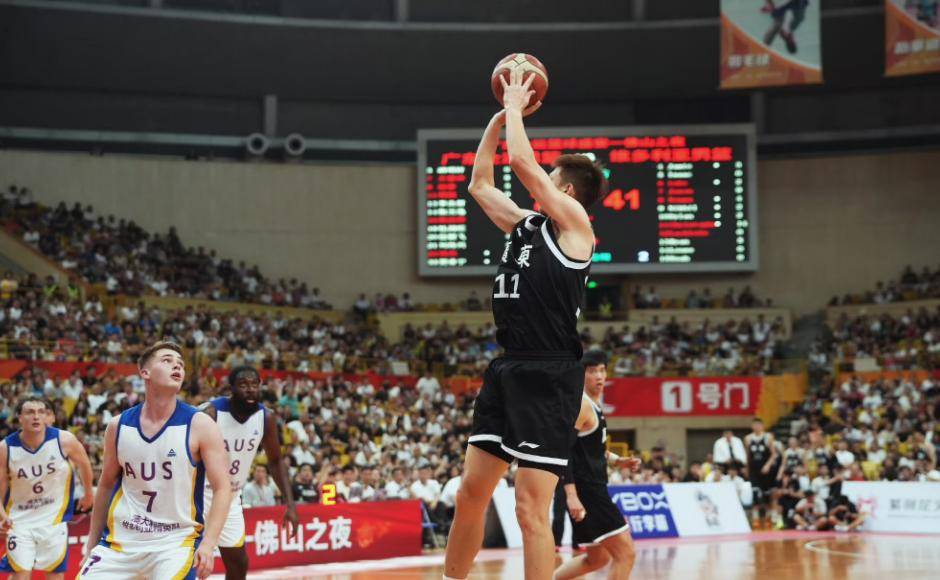  广东宏远赵睿为什么离队 